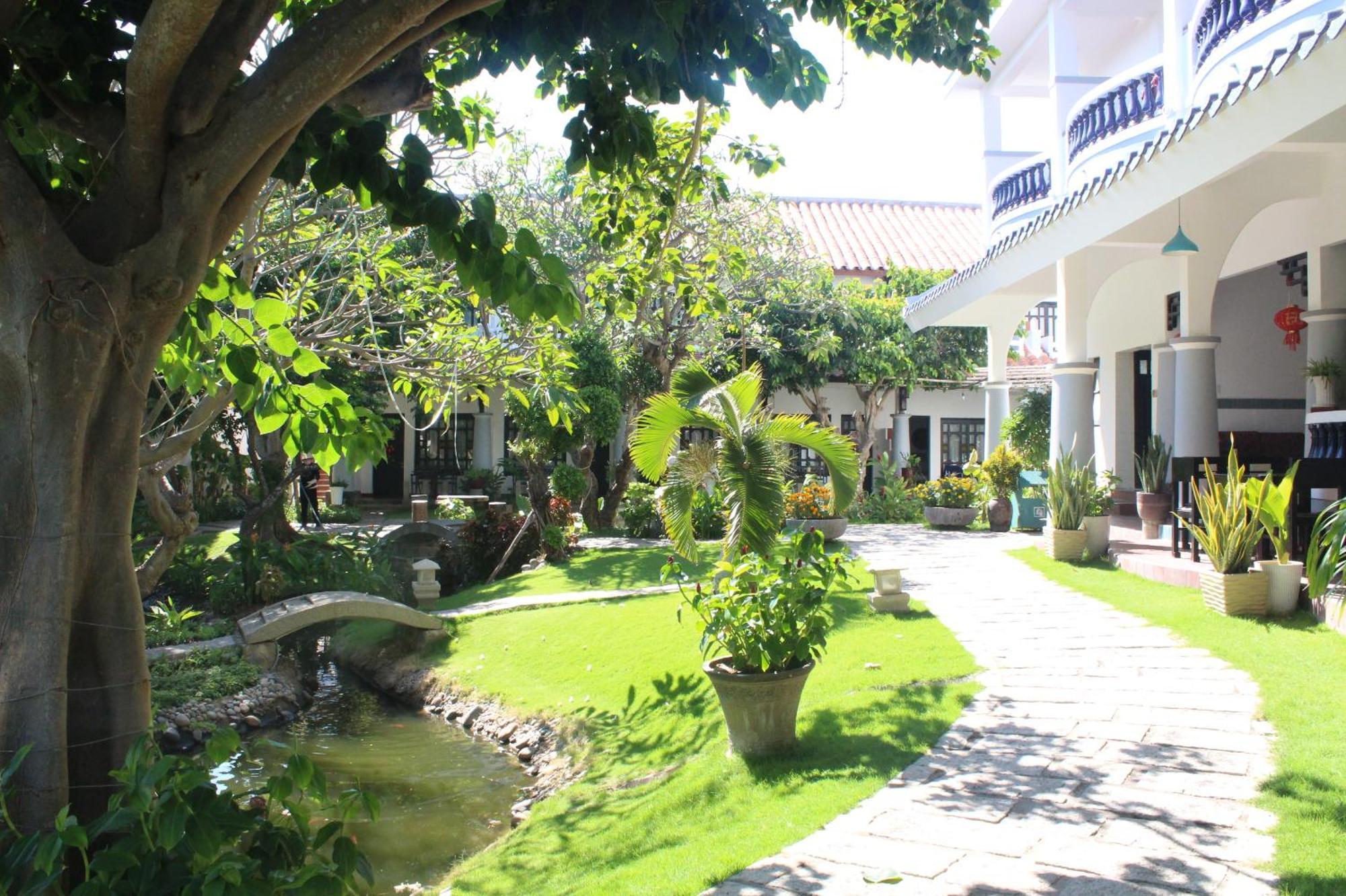 Dynasty Muine Resort Ap Thien Phuoc Exterior foto