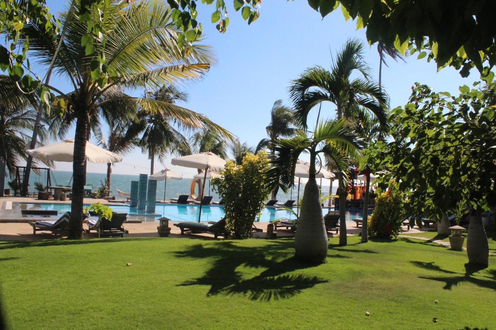 Dynasty Muine Resort Ap Thien Phuoc Exterior foto